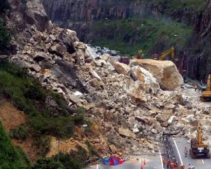 highway-drilling-blasting